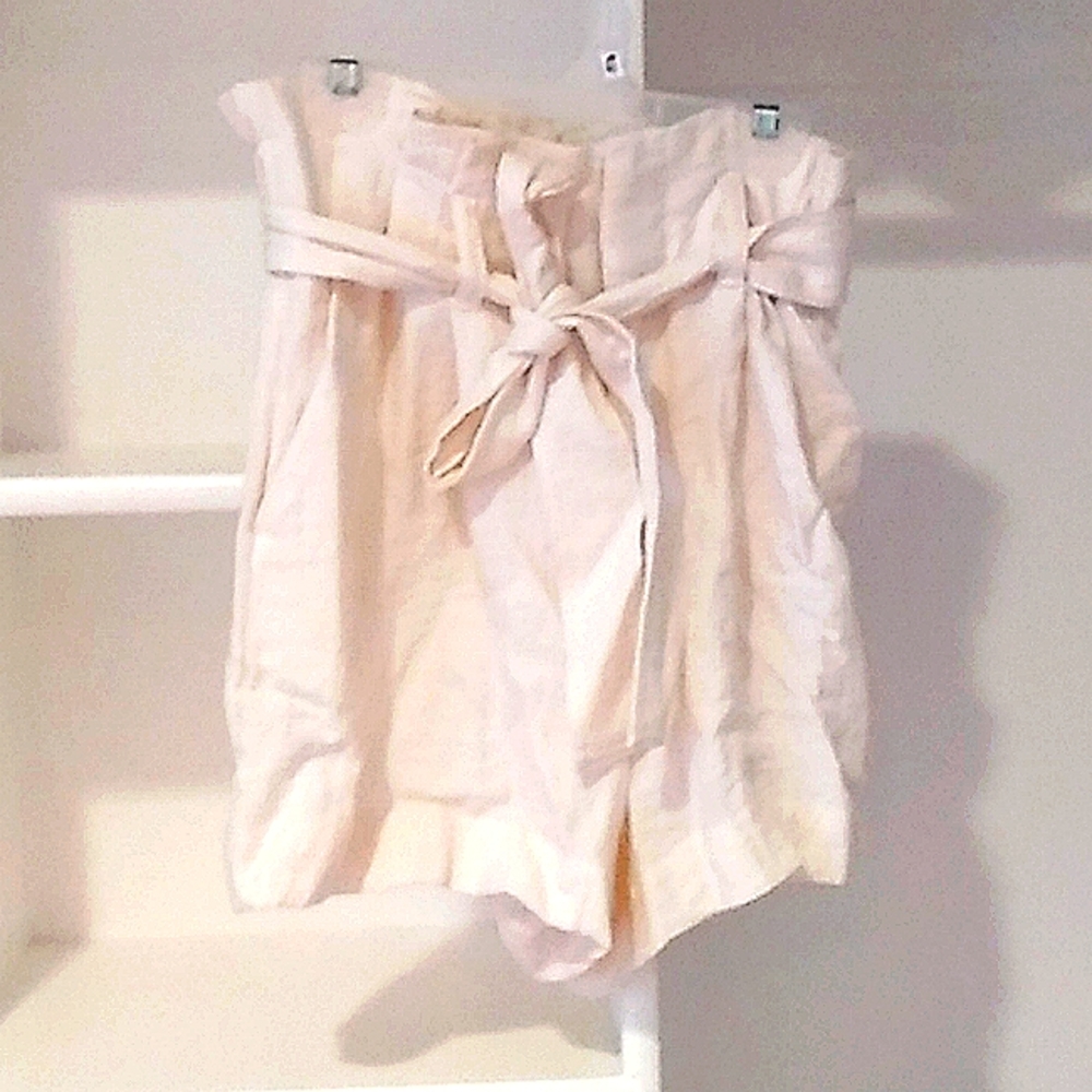cream high rise paperbag shorts, a new day, size S